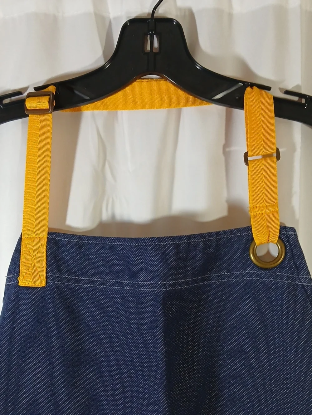N/A adjustable yellow